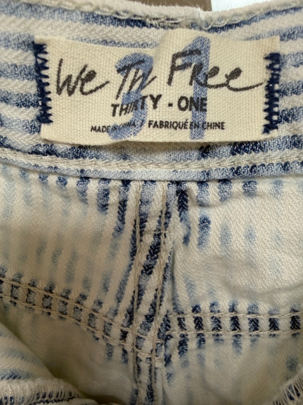 We The Free White Blue Acid-Wash Cutoff Denim Shorts - Picture 3 of 4
